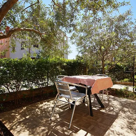 Studio Apartman Andelo * Pula